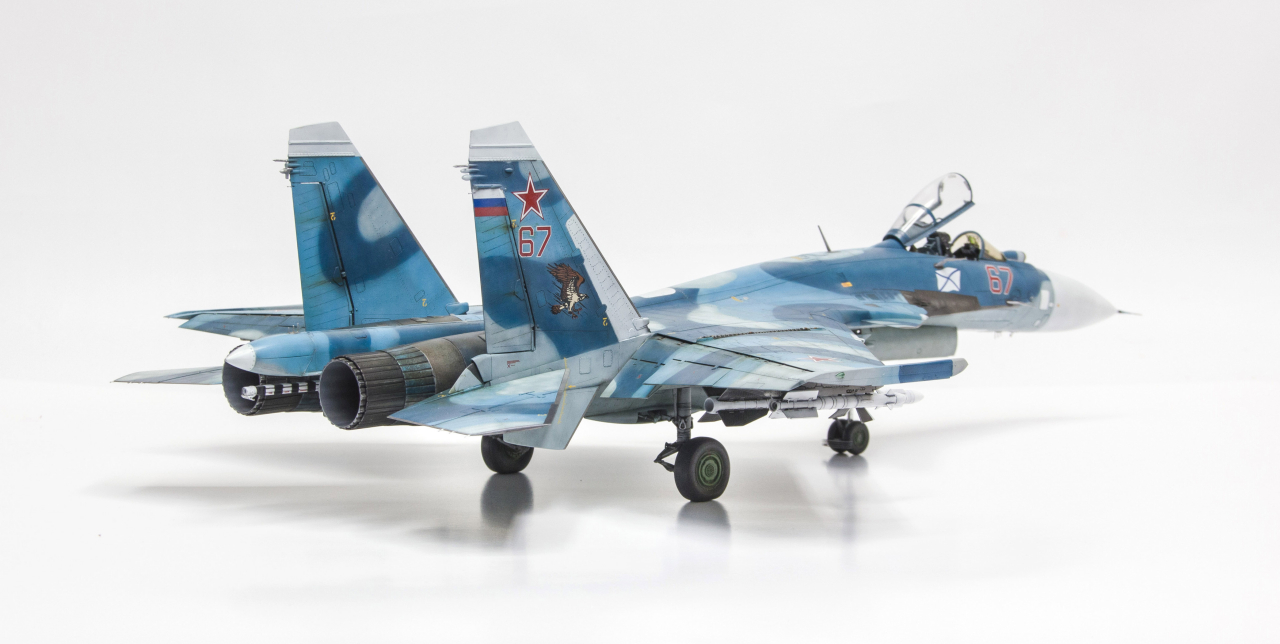 Su33_06.jpg