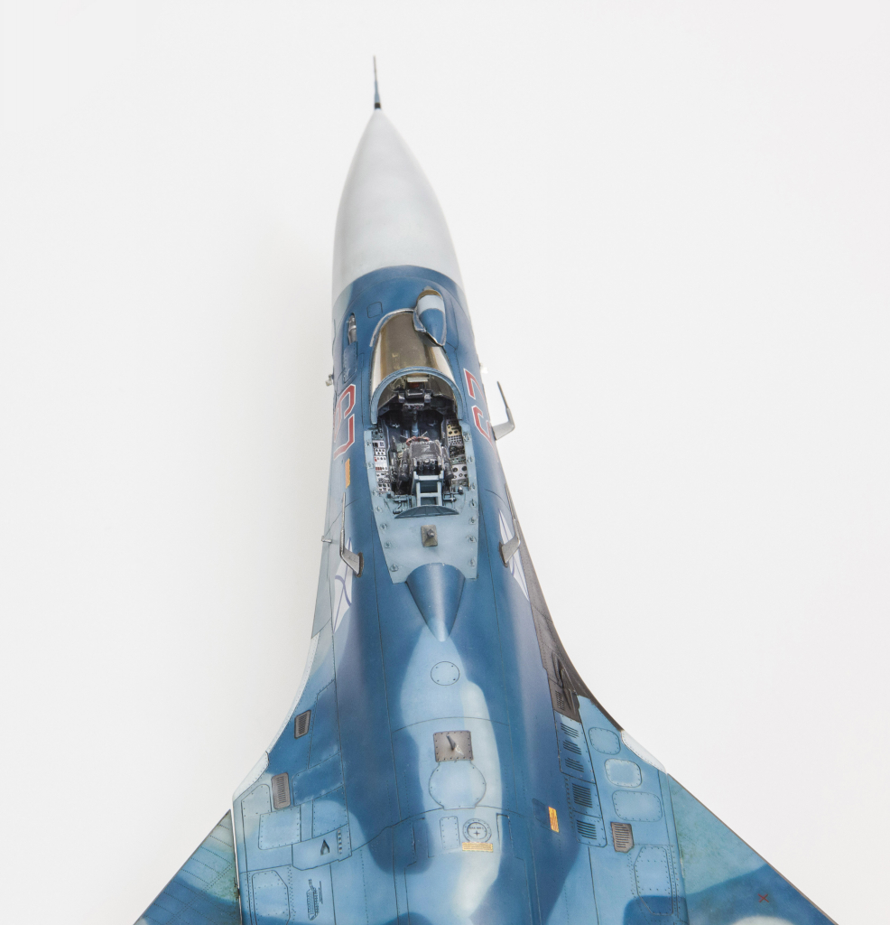 Su33_24.jpg